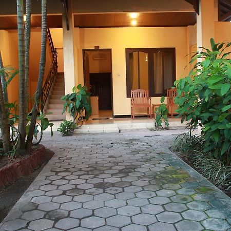Puri Senggigi Hotel Mangsit Extérieur photo