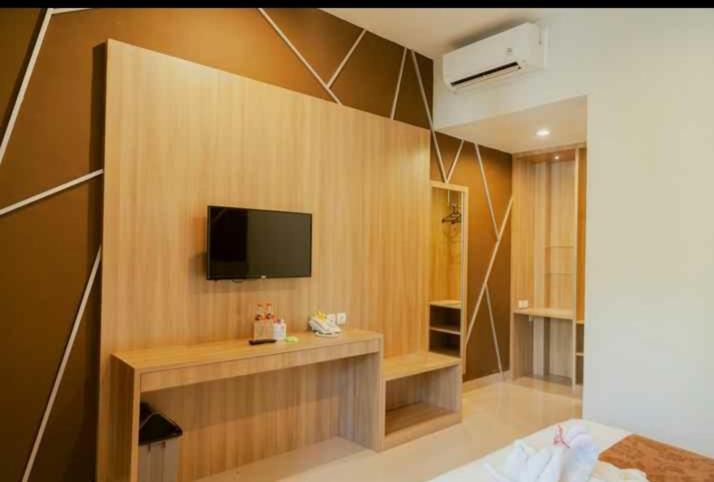 Puri Senggigi Hotel Mangsit Extérieur photo