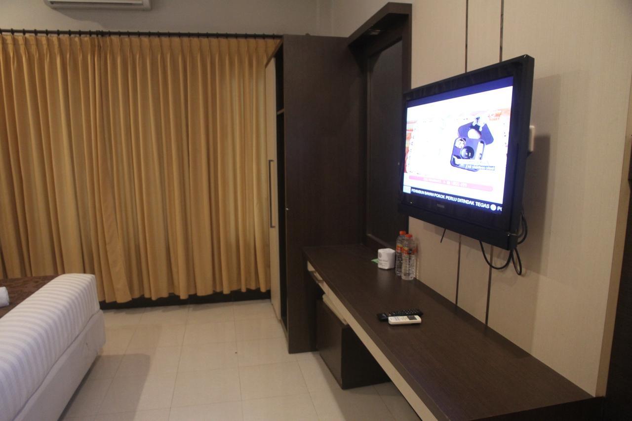 Puri Senggigi Hotel Mangsit Extérieur photo