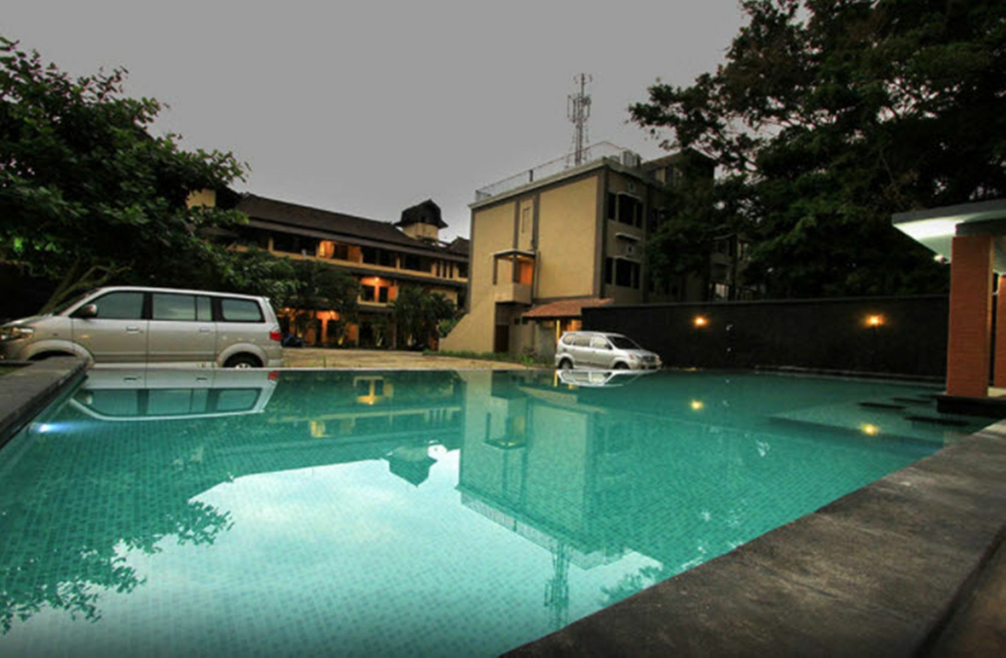 Puri Senggigi Hotel Mangsit Extérieur photo